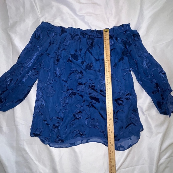 White House Black Market Floral Burnout Off-Shoulder Blouse Blue Women’s Medium - Picture 7 of 14